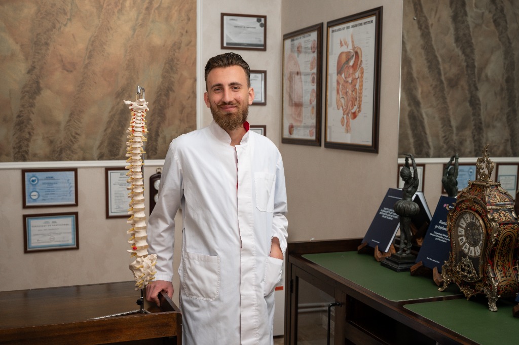 Clinica Brainaxy - echipa medicală în timpul consultațiilor